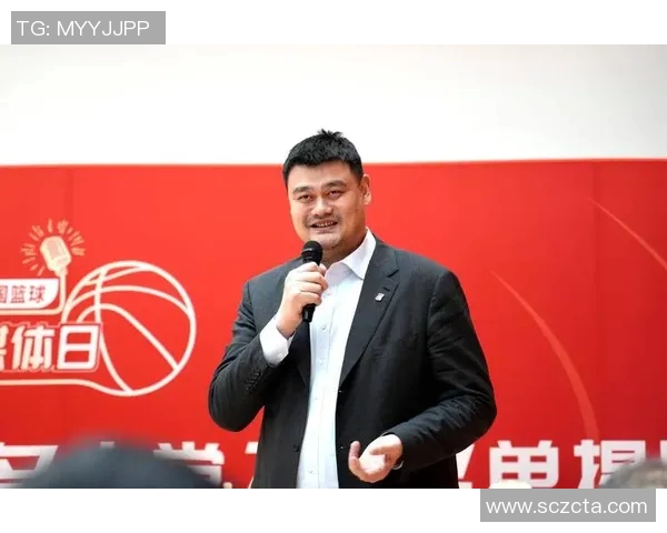 姚明在美国的篮球导师经历与职业生涯的深刻影响探讨 姚明在美国的篮球导师经历与职业生涯的深刻影响探讨