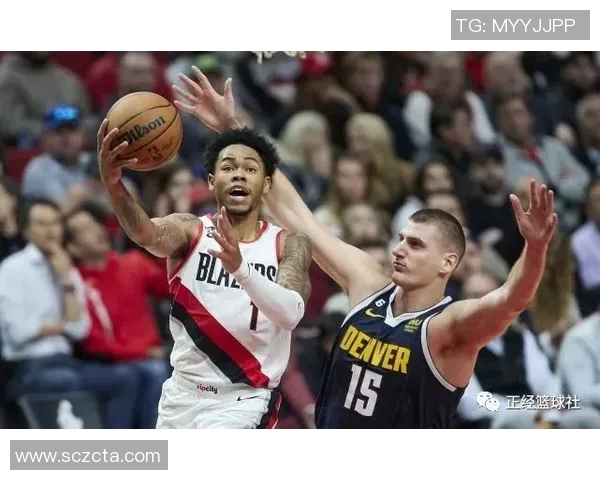 爵士队主场大胜开拓者队,系列赛战绩持平,续写精彩对决