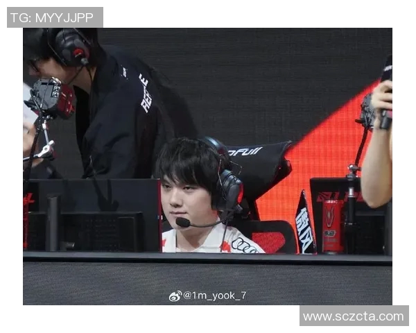 赛后分析TES与JDG对决中的战术灵活性与应变能力探讨 赛后分析TES与JDG对决中的战术灵活性与应变能力探讨